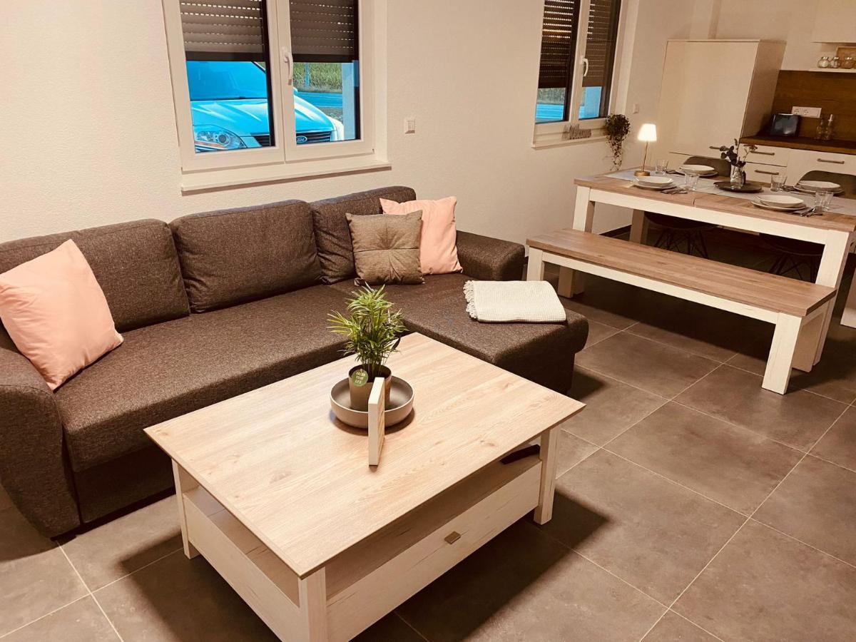 Apartmán Casaina Weisweil  Exteriér fotografie